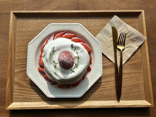 Dessert with Strawberries