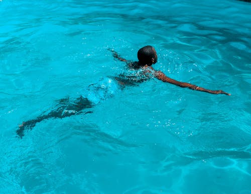 Безкоштовне стокове фото на тему «басейн, відпочинок, вода» стокове фото