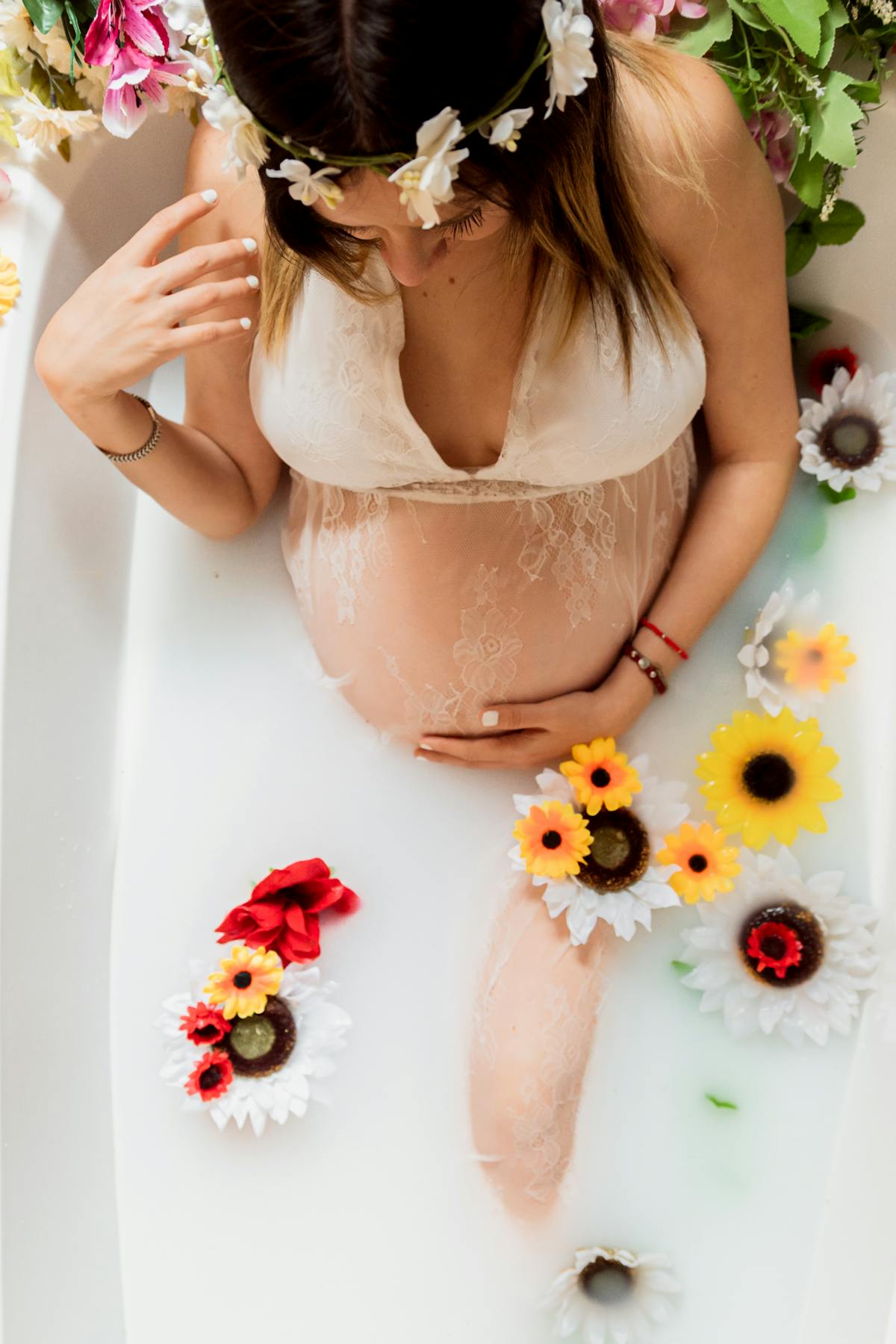 Pregnant Bathtub Photos, Download The BEST Free Pregnant Bathtub Stock