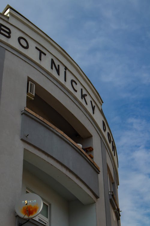 Free Low Angle Shot of a Residential Building in City  Stock Photo