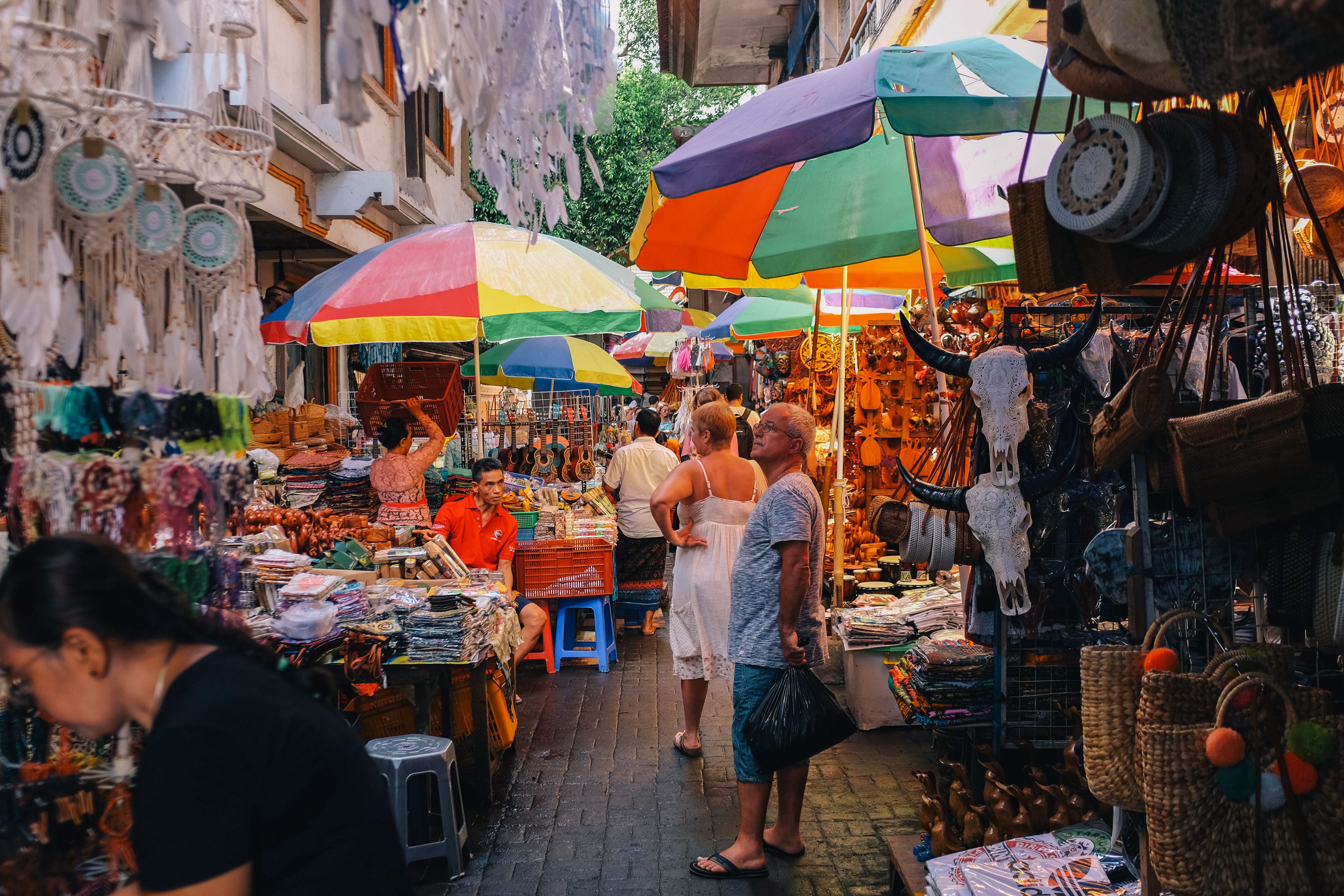 Dream Symbols: Markets, Bazaars, and Shopping and What They Reveal About You