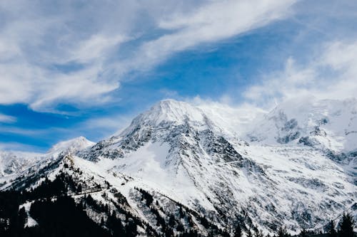 Photos gratuites de beauté, chaîne de montagnes, ciel bleu