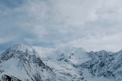 Gratis lagerfoto af bjerge, bjergkæde, bjergtinde