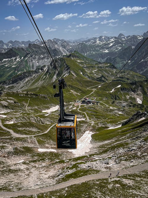 Fotobanka s bezplatnými fotkami na tému hory, krajina, lyžiarska lanovka