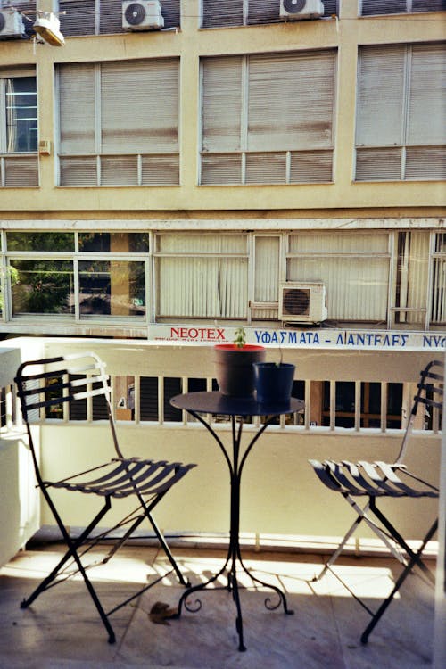 Δωρεάν στοκ φωτογραφιών με αστικός, Ελλάδα, καρέκλες