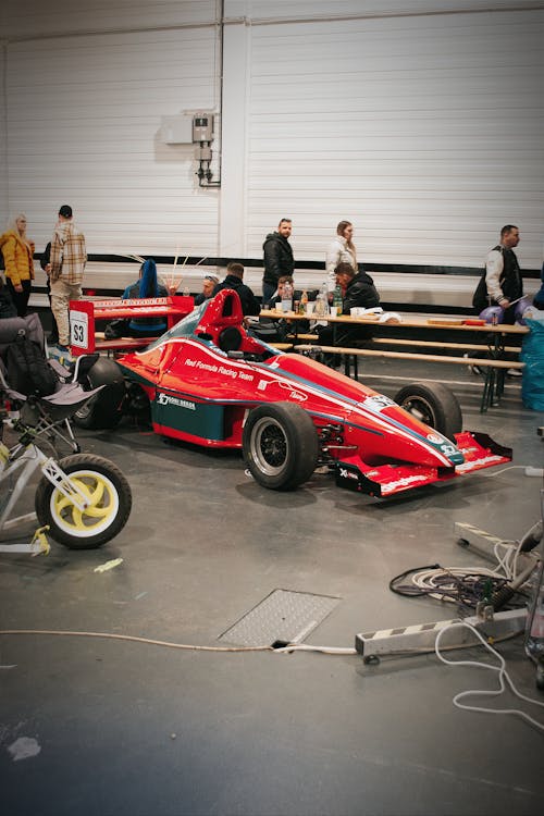 Red Racing F1 Car