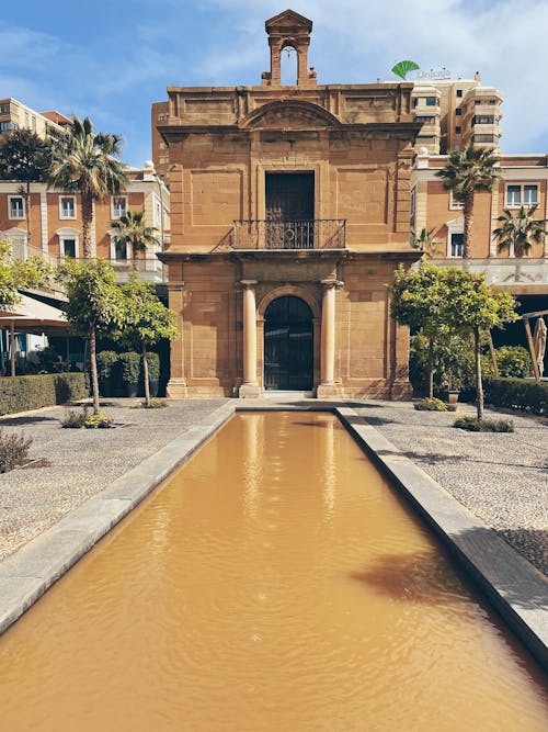 Fotos de stock gratuitas de capilla, capilla del puerto de malaga, edificios