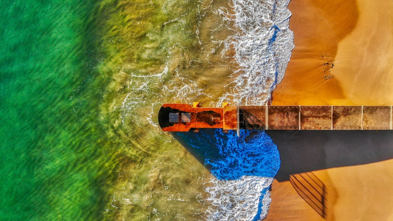 Free Bird's Eye View Photo Of Beach Shore Stock Photo