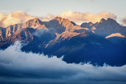 Foto profissional grátis de cenário, corroído, montanhas