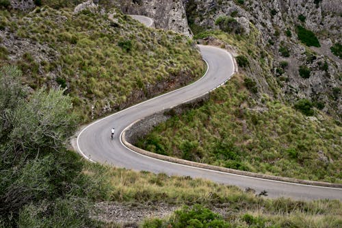 Immagine gratuita di ambiente, asfalto, colline