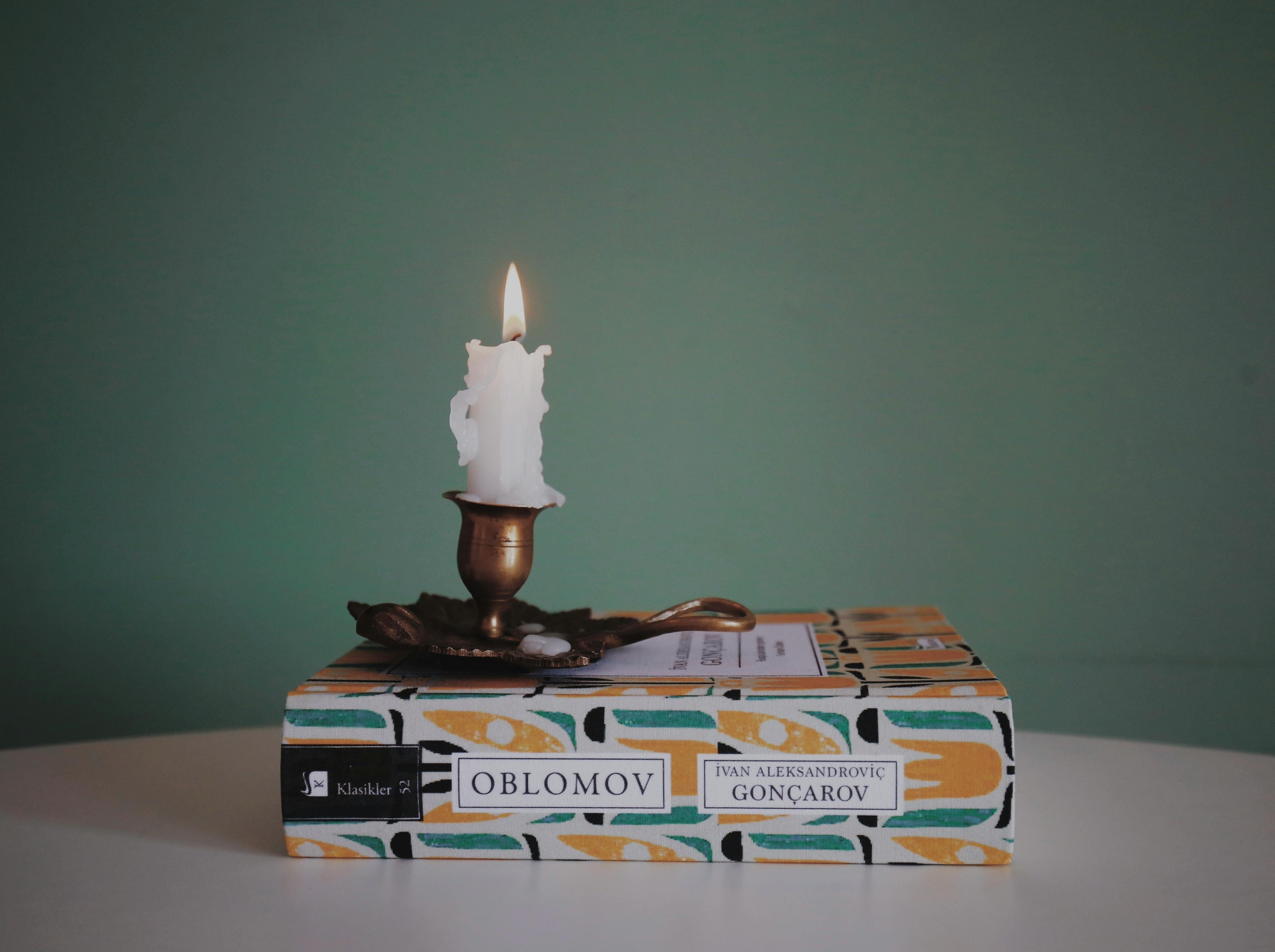 Was reimt sich auf „Liebe“? Entdecke poetische Schätze jenseits der Klassiker