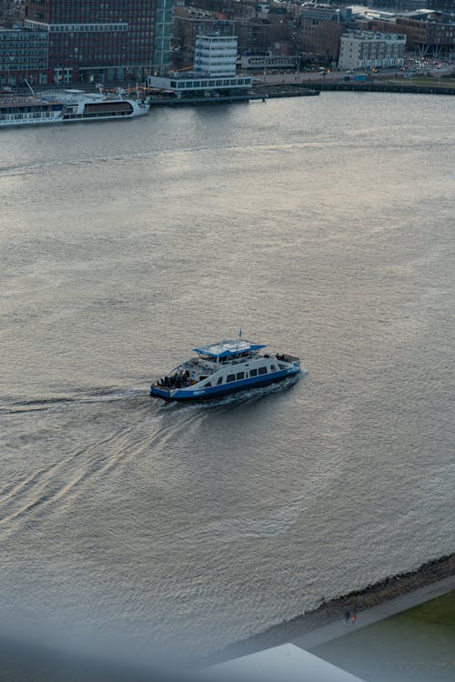 Photos gratuites de bord de l'eau, ferry, fleuve