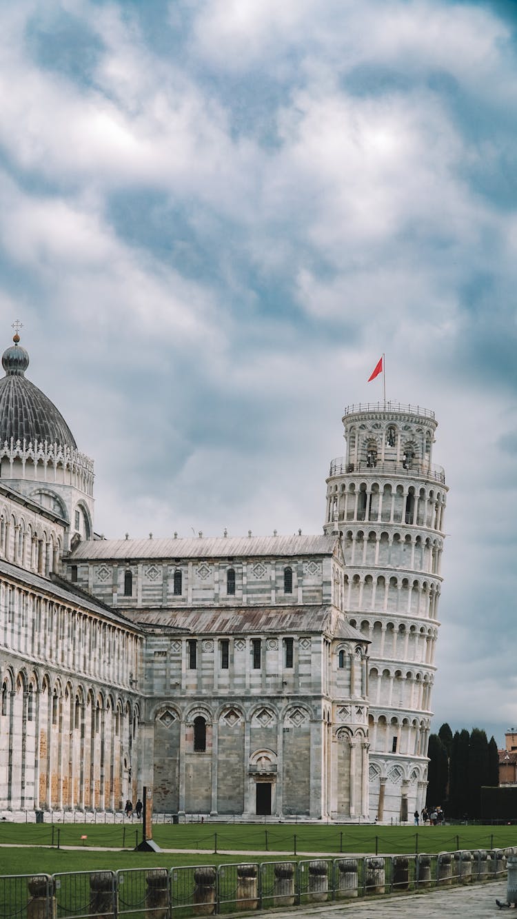 Photo Of The Leaning Tower Of Pisa, Italy 