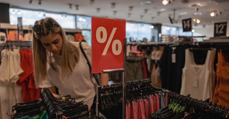 Bons plans mode : l’alerte email fait-elle encore vendre ? L’avis tranché de Jimenez Julien