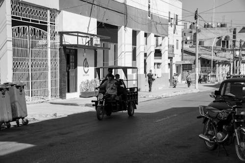 คลังภาพถ่ายฟรี ของ rikshaw, กลางวัน, ขาวดำ