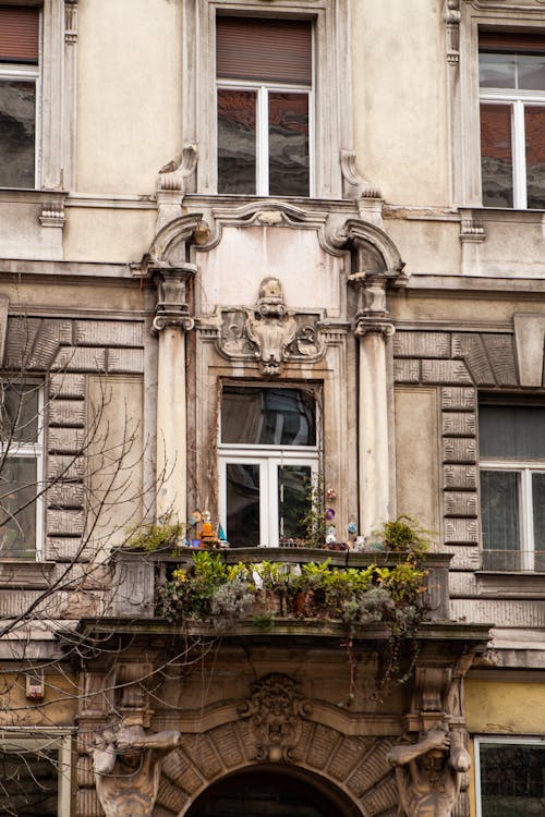 Fotos de stock gratuitas de balcón, balcones, ciudad