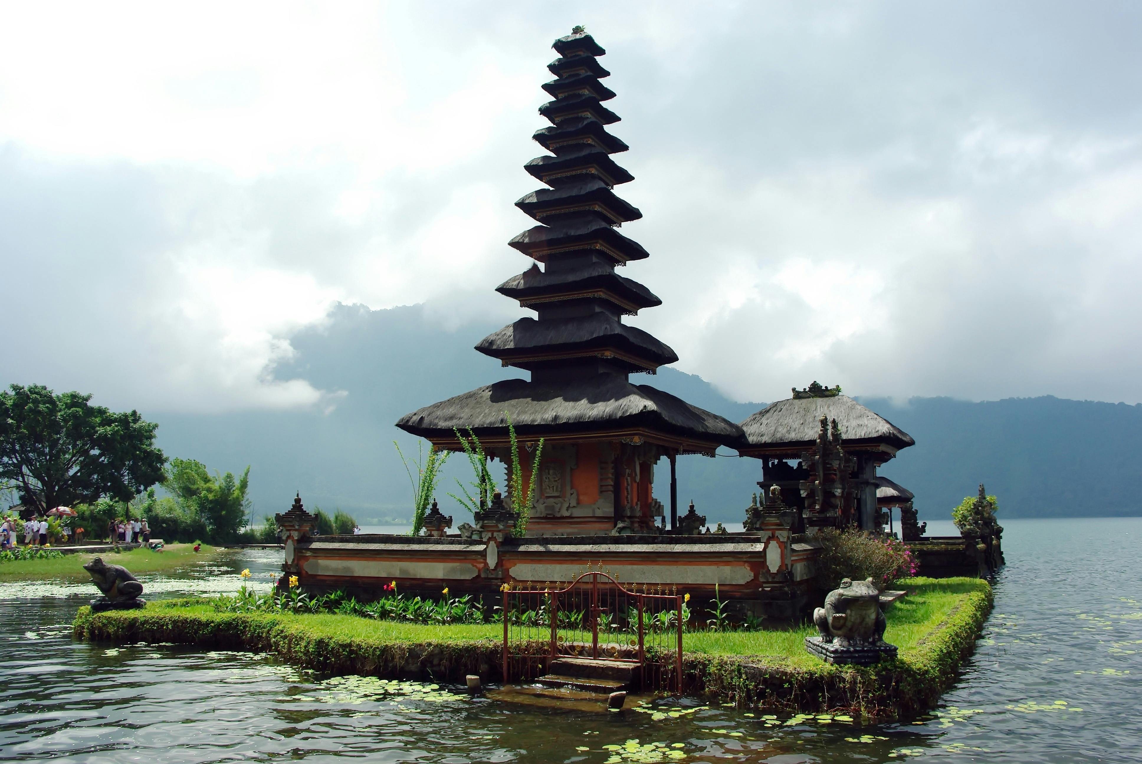Free stock photo of bali  bratan lake indonesia 