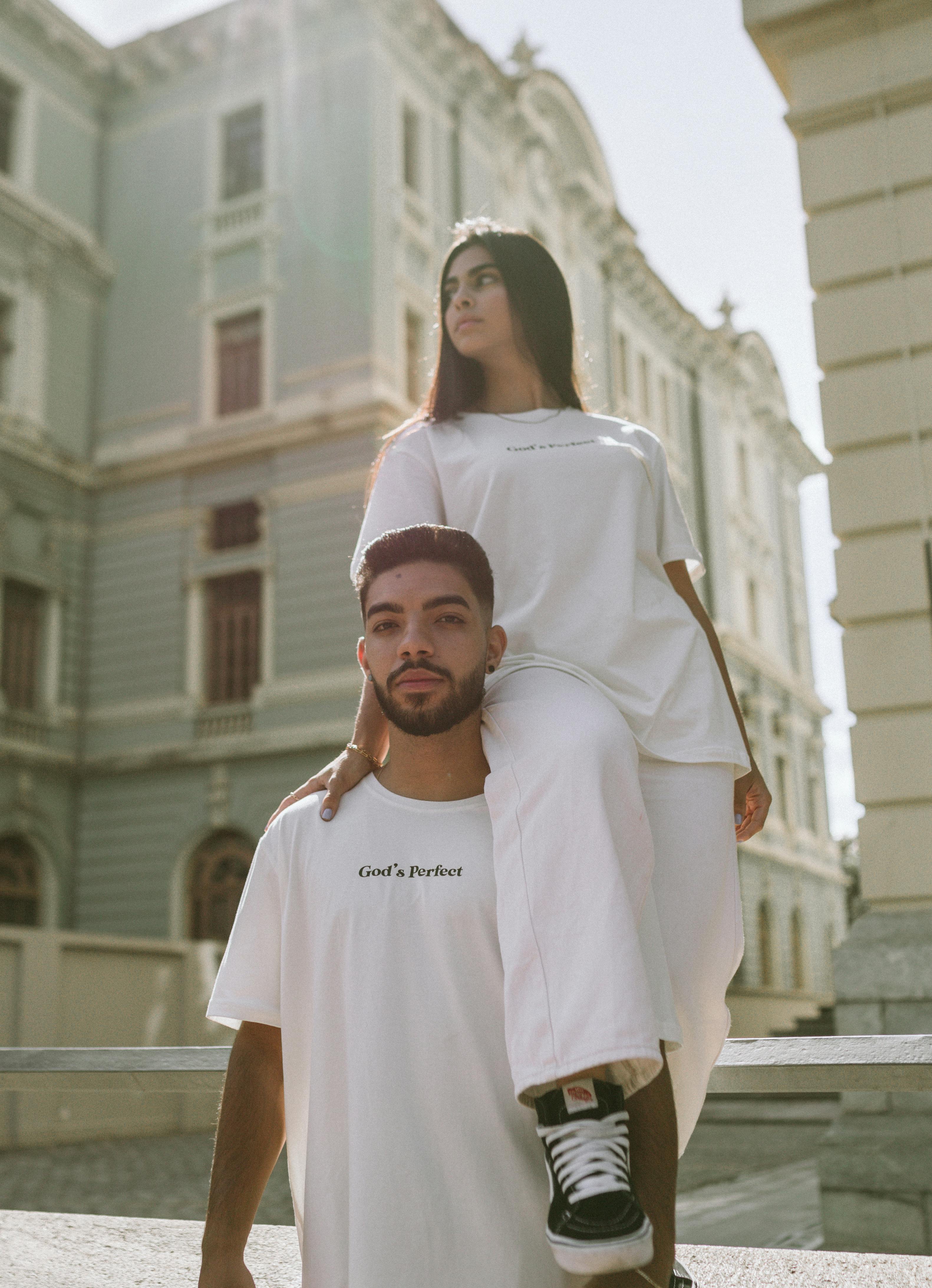 Gratis stockfoto met adobe photoshop lightroom, adolescenten, architectonische achtergrond Stockfoto