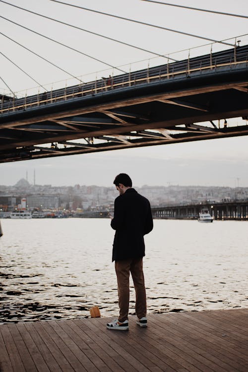 Immagine gratuita di amanti di istanbul, balcone, in piedi