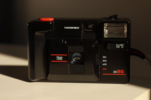 33mm lens, analog kamera, bağbozumu içeren Ücretsiz stok fotoğraf