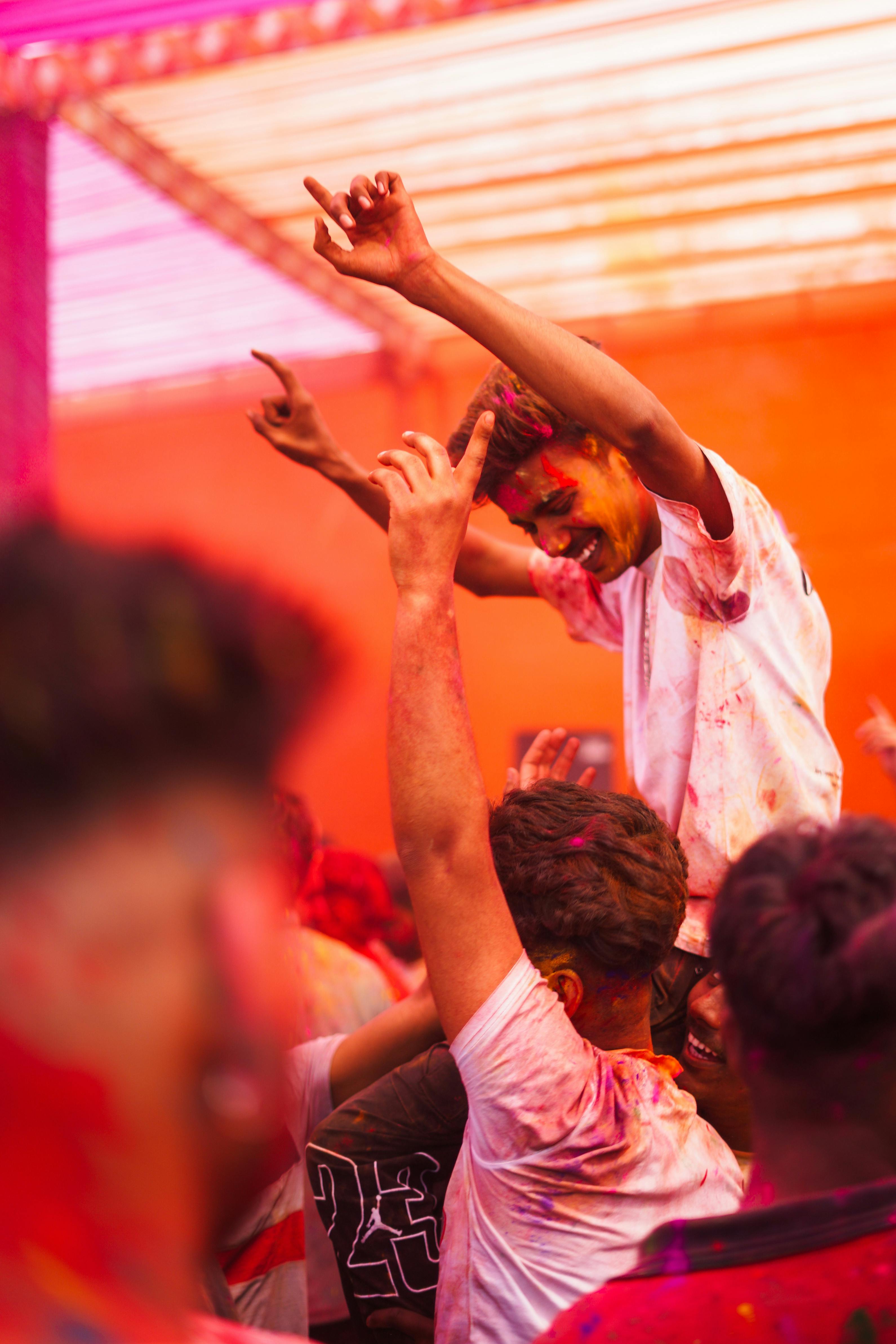 DJ'lik Kariyerine İlk Adımı Atmak: 2023 İçin İpuçları