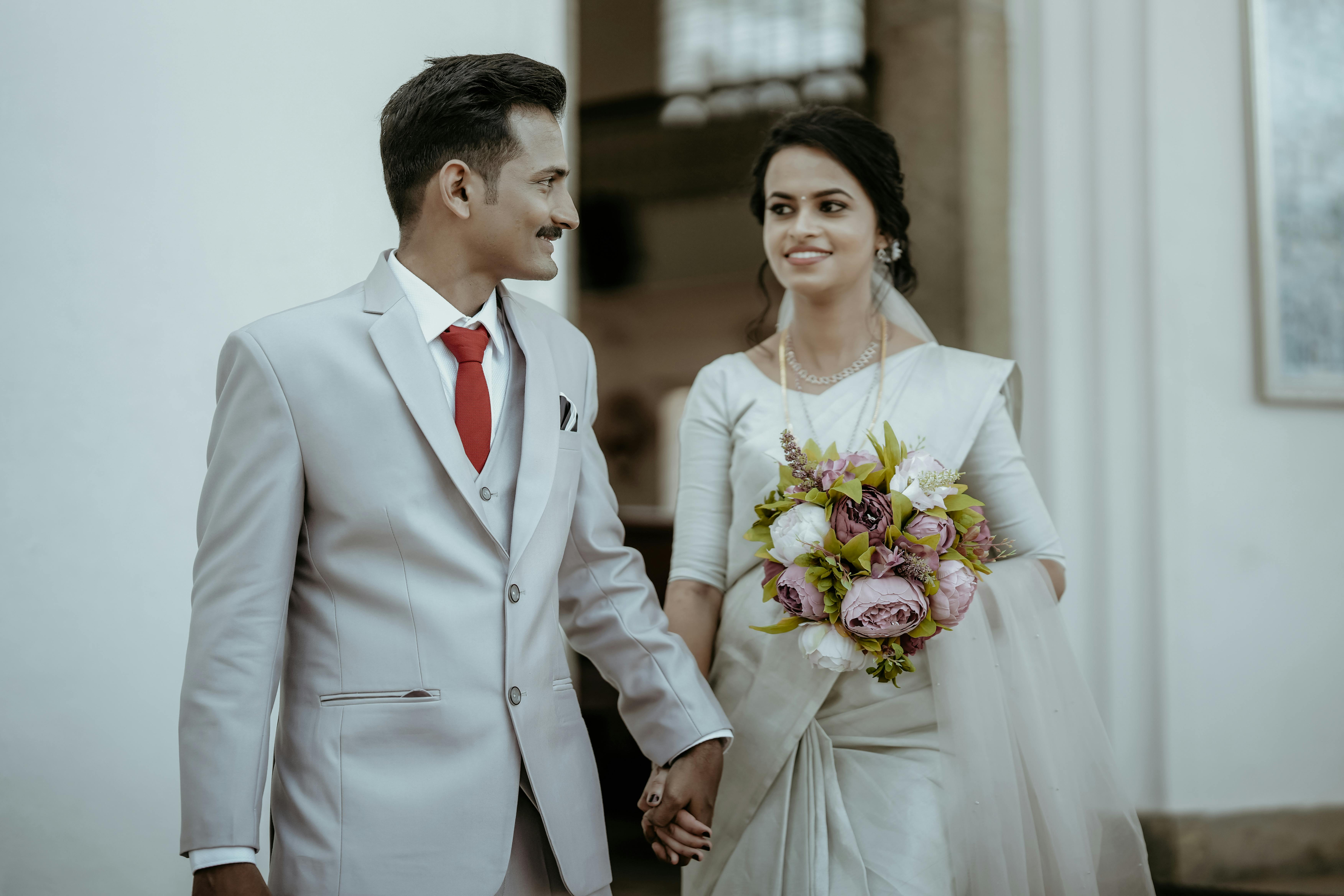 Why do Kerala Christian brides wear gowns for their wedding? - Quora