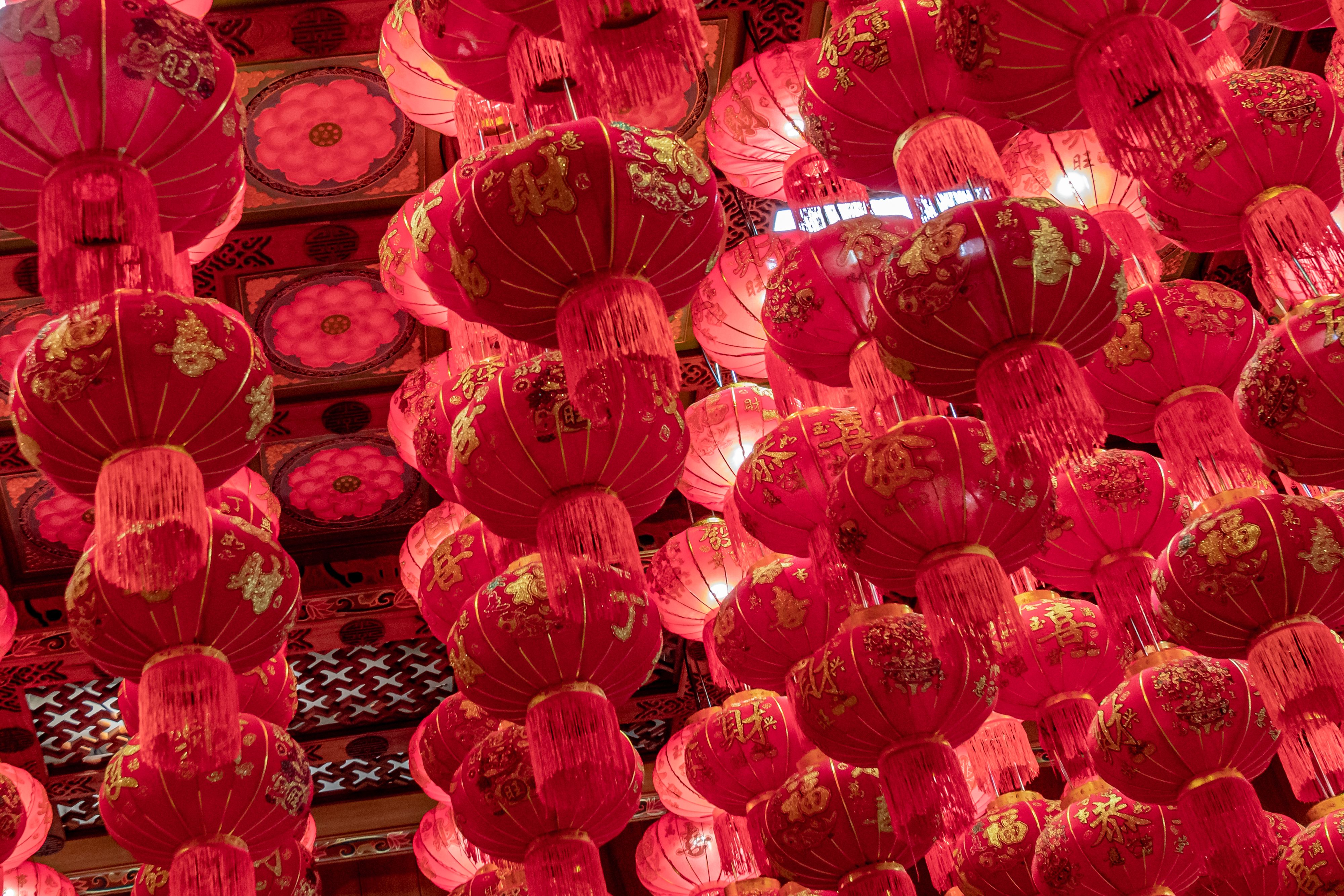 Chinese Festivals: Spring Festival, Mid-Autumn, and Golden Week