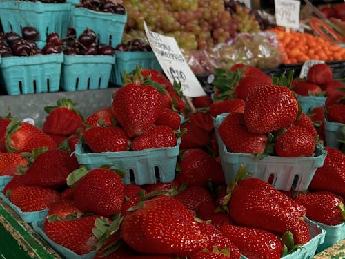 Fotos de stock gratuitas de bazar, cerezas, comida