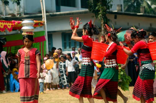 Dancers during Festival