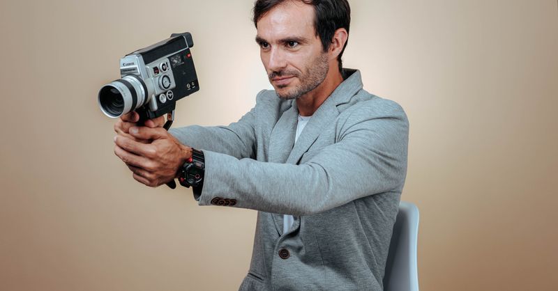 Freelance en communication : Julien Jimenez raconte l’envers du métier de consultant indépendant