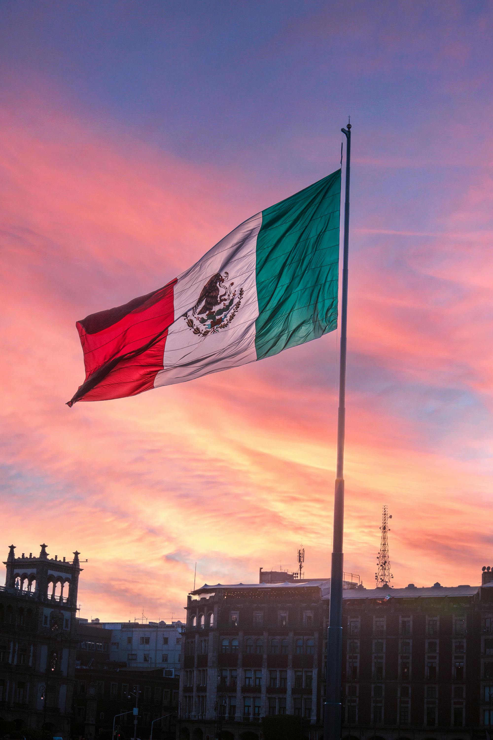 Mexican Flag Wallpaper Images  Free Download on Freepik