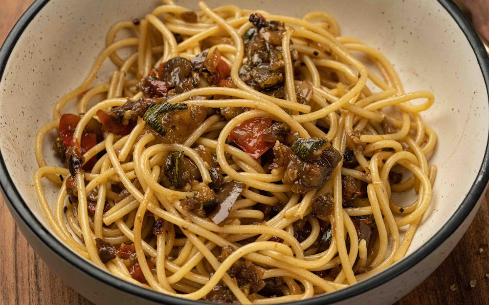 Courgette Noodles with Aubergine Marinara Sauce