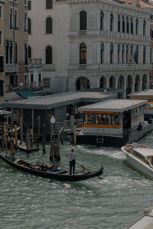 Immagine gratuita di barche, canale, edifici