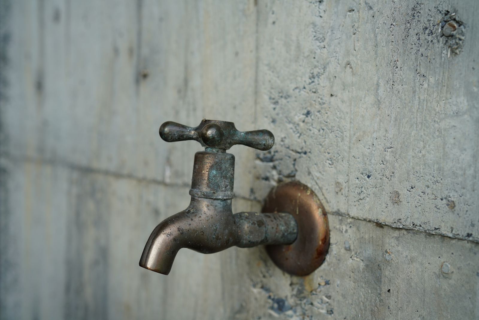 AI Answering Service for Plumbers: 2026 Guide to 24/7 Call Handling