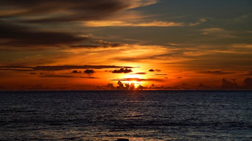 Kostenloses Stock Foto zu aussicht, hinterleuchtet, meer