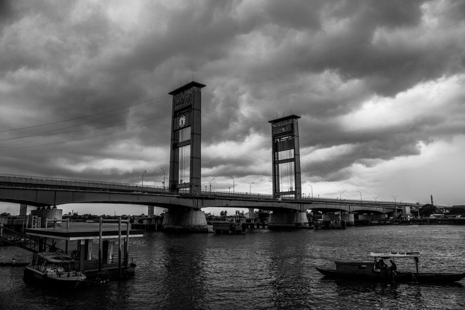 Sungai Musi: Jantungnya Kota Palembang Sungai Musi: Jantungnya Kota Palembang