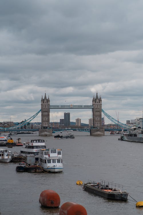 Δωρεάν στοκ φωτογραφιών με Tower Bridge, κατακόρυφη λήψη, Λονδίνο