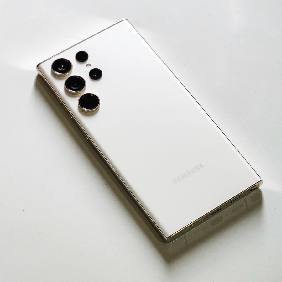 Samsung Galaxy S24 FE
