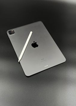 Apple iPad Pro (M2)