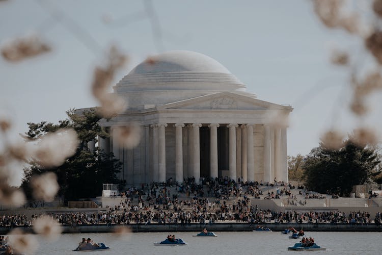 Crowd At Jefferson Memorial 