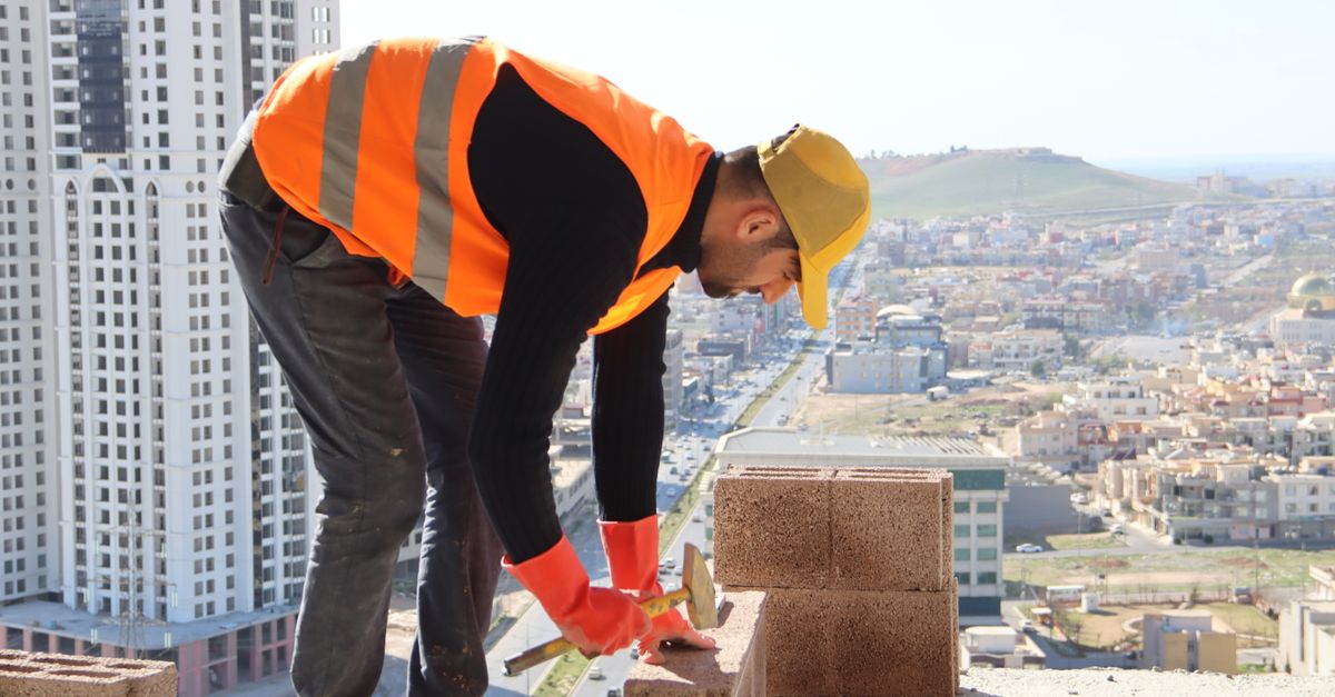 Bâtiment tertre – Guide construction 2026