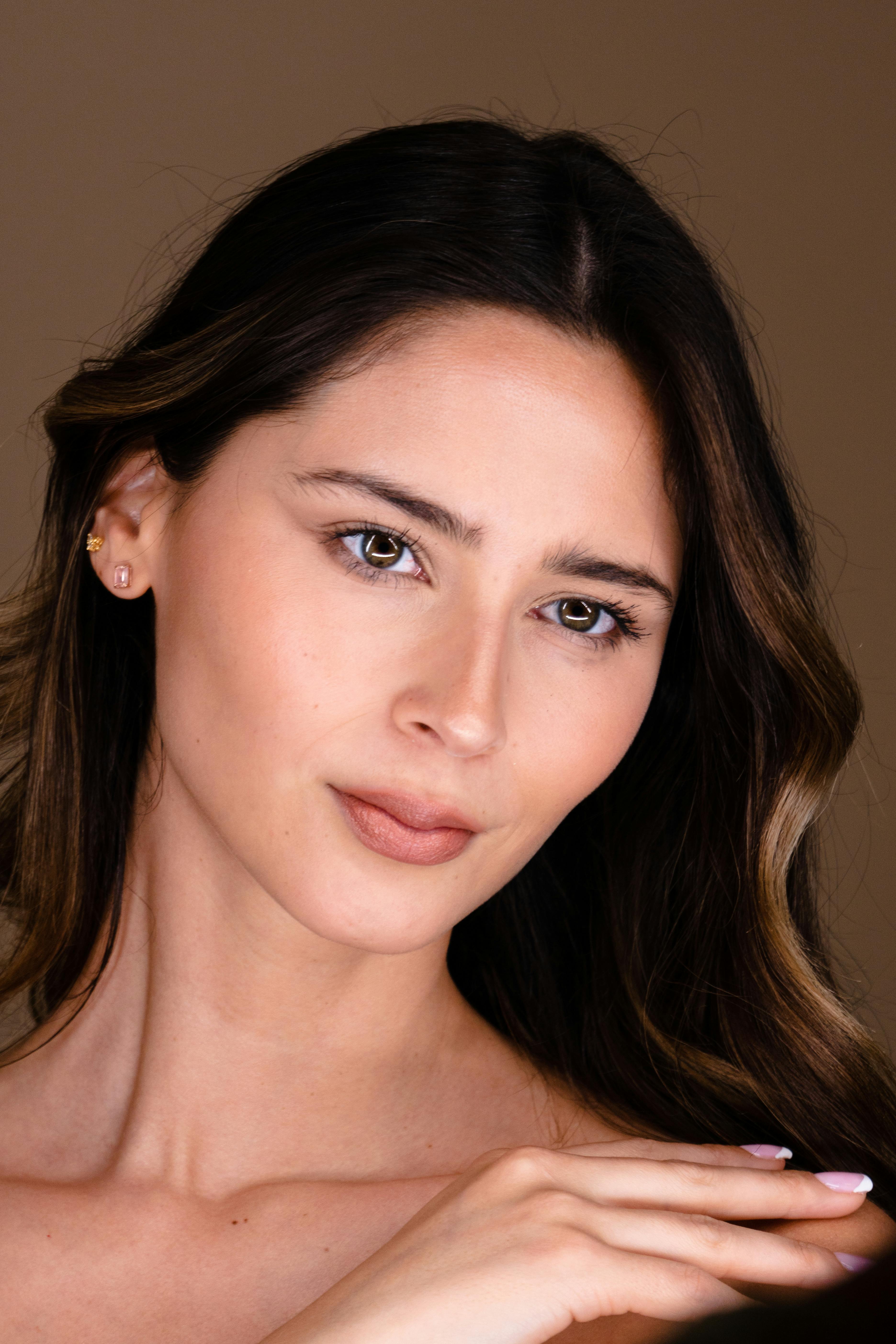 bezplatná Základová fotografie zdarma na téma beauty editoriál, brunetka, cdmx Základová fotografie