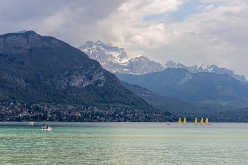 Mountains by the Lake Annecy in France