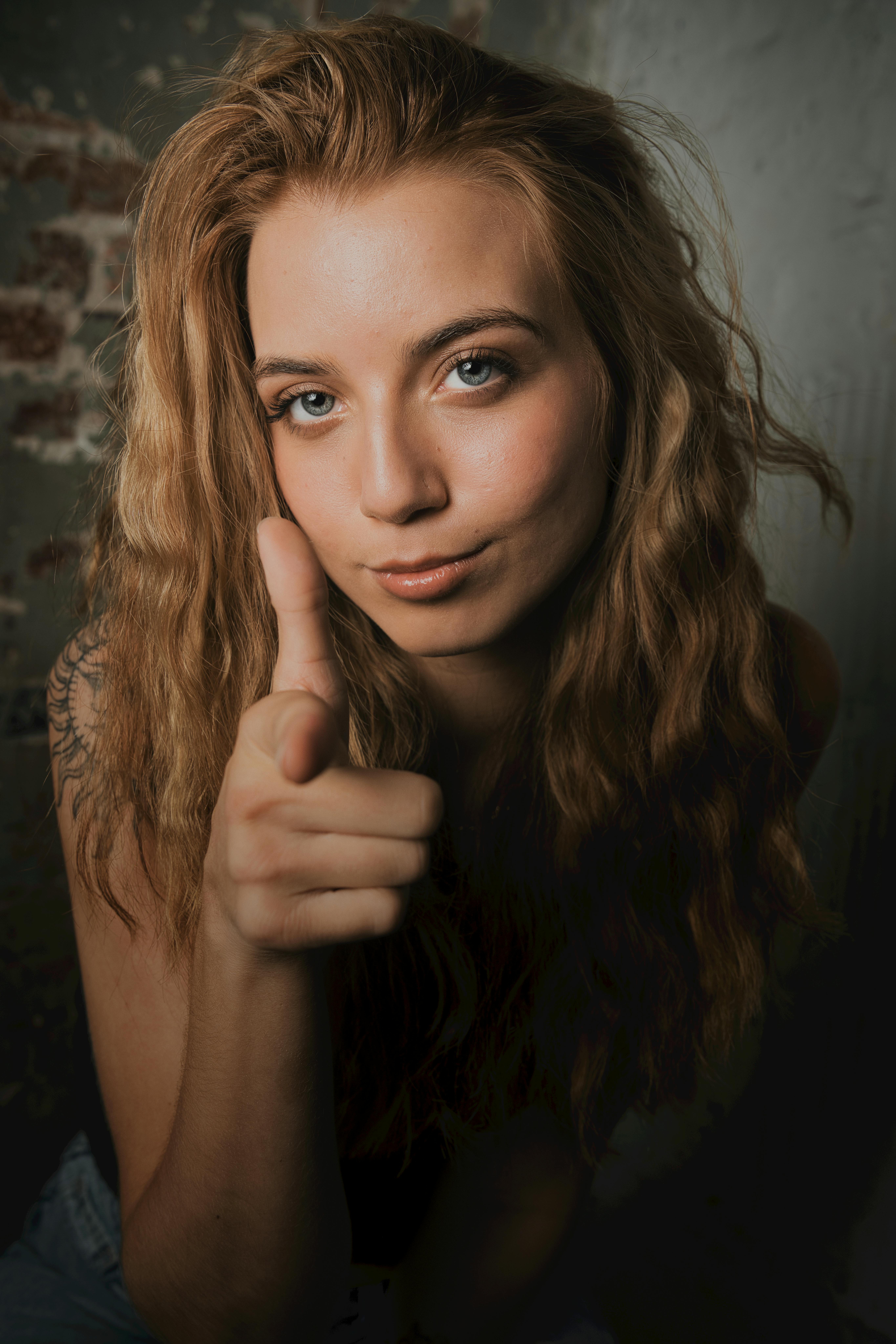 bezplatná Základová fotografie zdarma na téma #krytý, atraktivní, běloch Základová fotografie