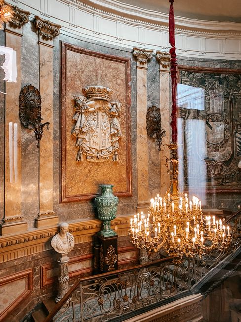 A Crossroads of Civilizations: Malta's Historical Tapestry A Crossroads of Civilizations: Malta's Historical Tapestry