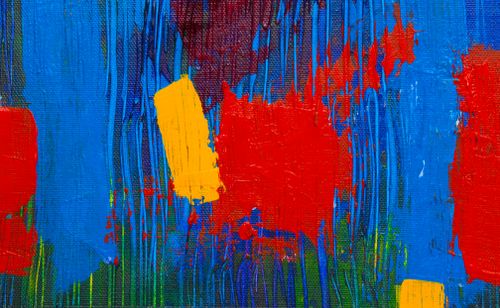 Free Bold abstract painting with vivid colors and texture, showcasing modern art style. Stock Photo