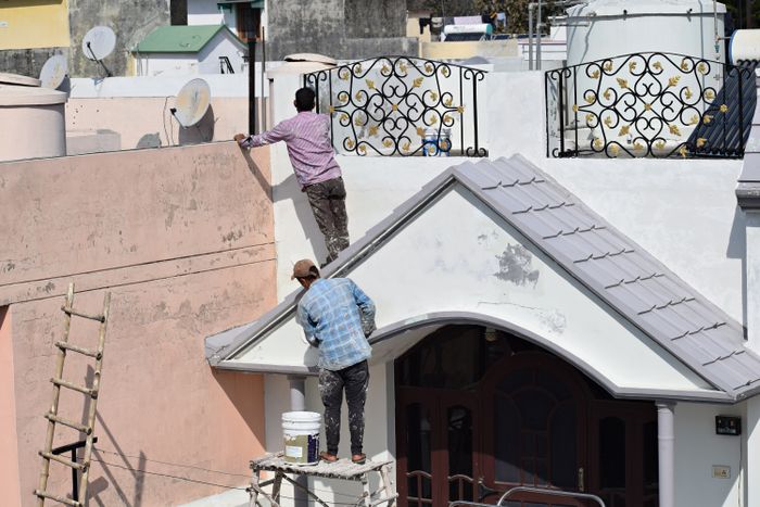 House exterior painting