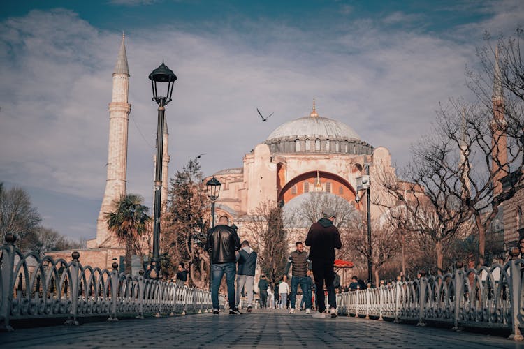 A Big Mosque In Istambul