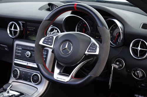 Mercedes Benz Logo on Steering Wheel 