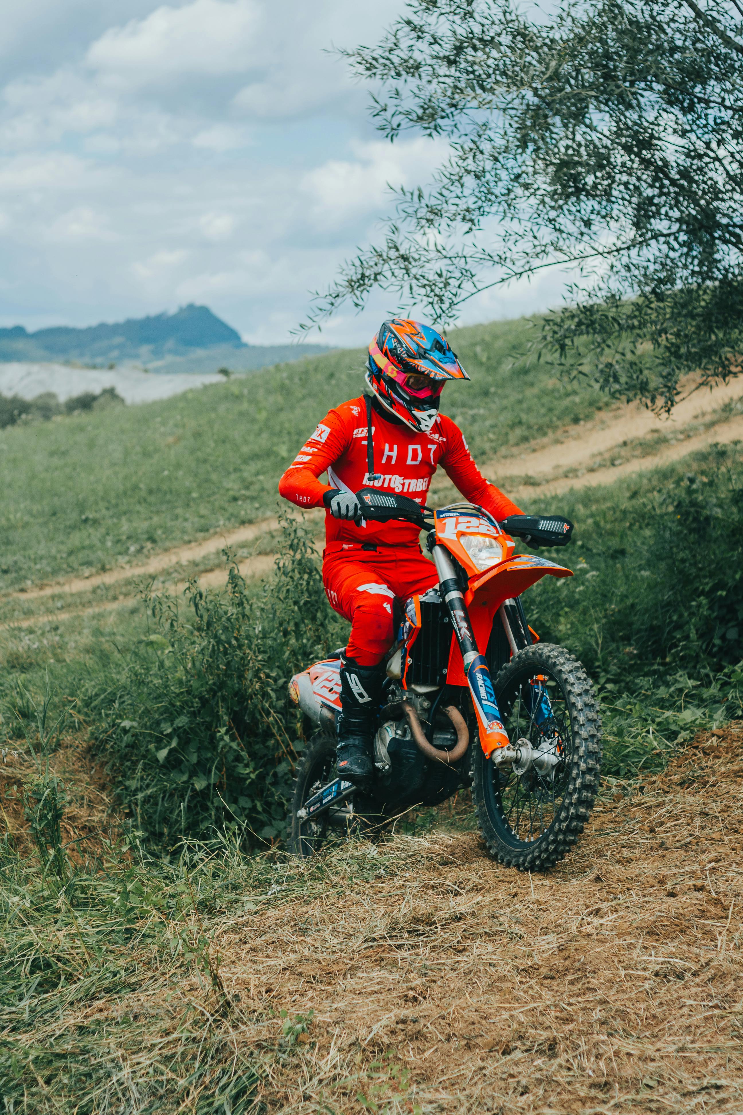 Red enduro motorcycle, motorcycle, motocross HD wallpaper | Wallpaper Flare